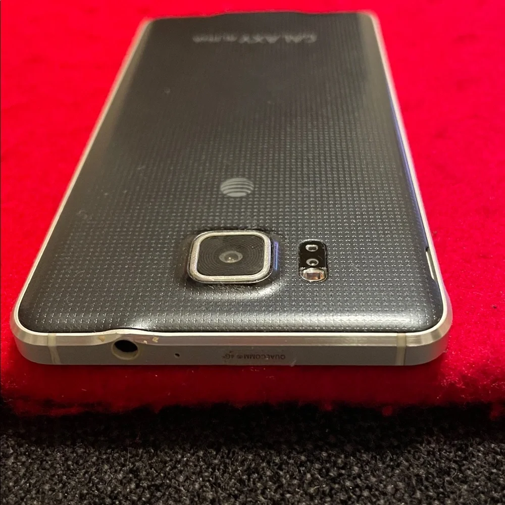 Samsung Galaxy ALPHA Smartphone in Black and Silver